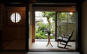 山田屋旅館  3*
